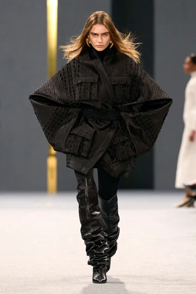 Look 51
